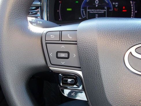 Certified 2026 Toyota Camry LE w/ Convenience Package image 19