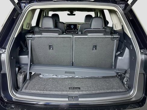 New 2026 Volkswagen Atlas SEL Premium R-Line image 28