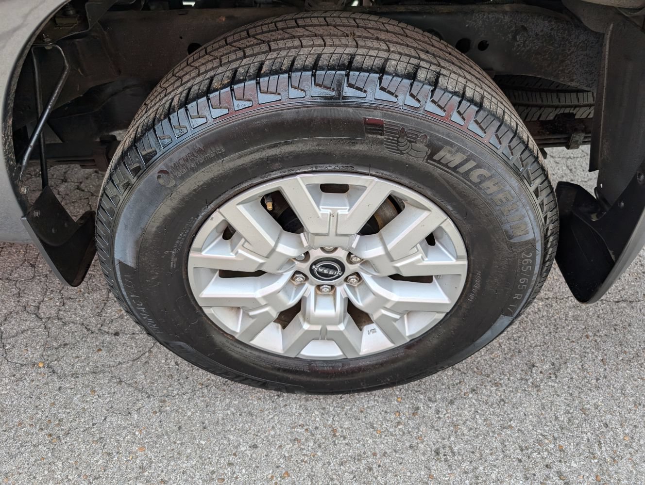 Used 2022 Nissan Frontier SV w/ Technology Package RWD image 26