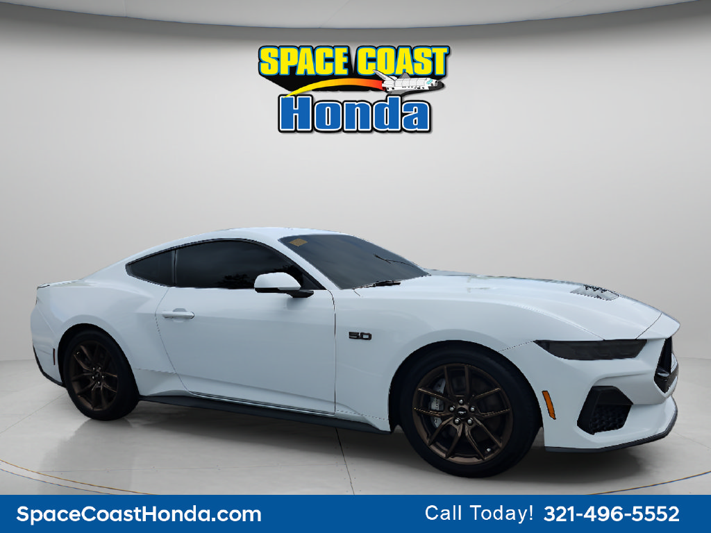 Used 2026 Ford Mustang GT Premium RWD image 1