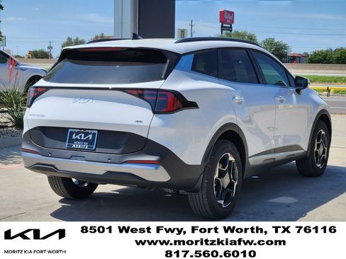 New 2026 Kia Sportage EX w/ EX Panorama Roof Package AWD/4WD image 3