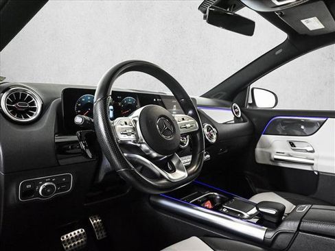 Certified 2022 Mercedes-Benz GLA 250 4MATIC image 10