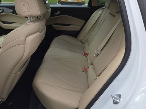 Used 2022 Acura TLX w/ Technology Package image 18