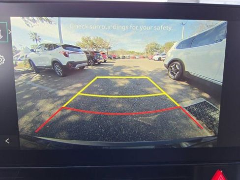 New 2026 Kia Carnival EX image 10