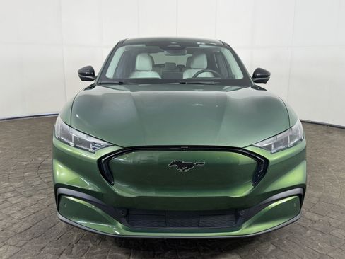 Used 2025 Ford Mustang Mach-E Premium AWD/4WD image 2
