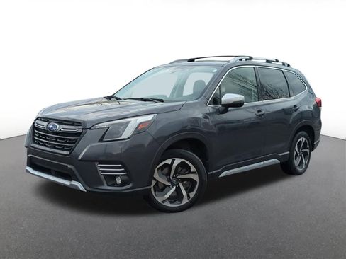 Used 2024 Subaru Forester Touring AWD/4WD image 1