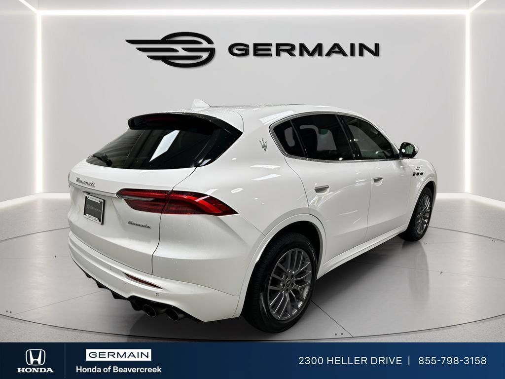 Used 2024 Maserati Grecale GT AWD/4WD image 8