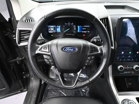 Used 2022 Ford Edge SEL w/ Convenience Package image 26