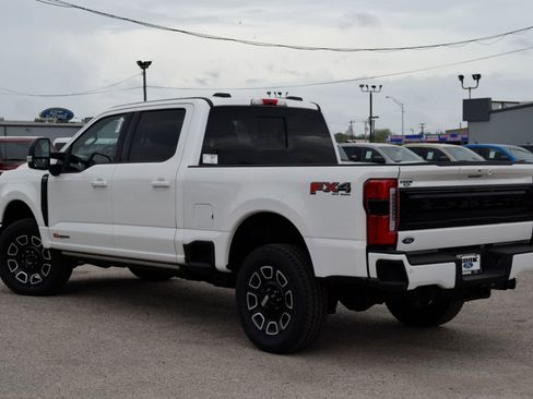 New 2026 Ford F250 Platinum image 4
