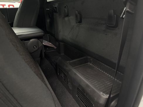 New 2026 RAM 3500 Tradesman image 29