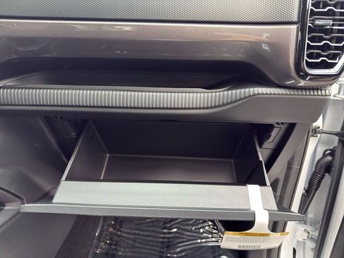 New 2025 Ford Ranger XLT w/ Equipment Group 301A High image 33