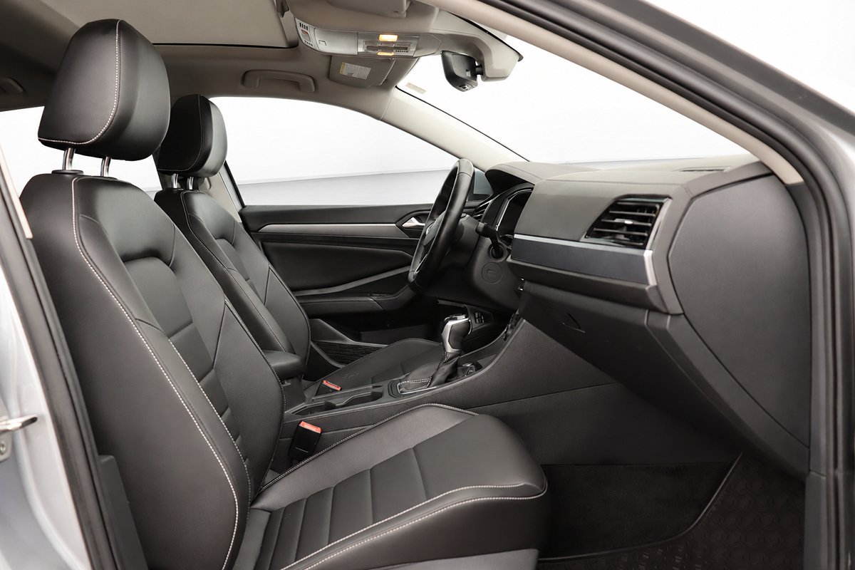 Used 2022 Volkswagen Jetta SE FWD image 21