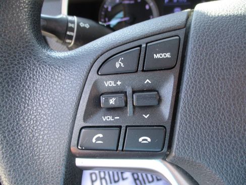 Used 2019 Hyundai Tucson Value image 16