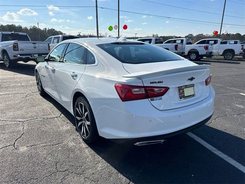 Used 2024 Chevrolet Malibu RS w/ LPO, Floor Liner Package image 8