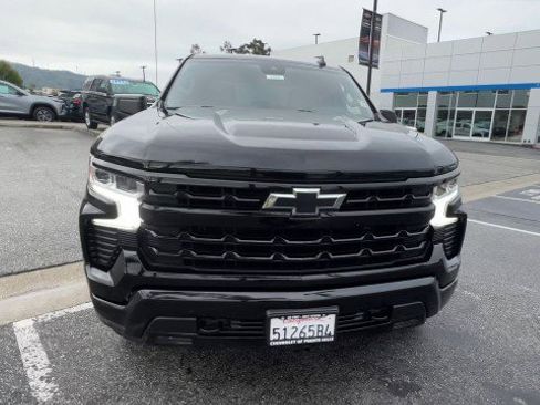 Used 2023 Chevrolet Silverado 1500 RST w/ Z71 Off-Road Package image 3