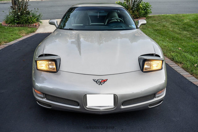 Used 2000 Chevrolet Corvette Coupe RWD image 72