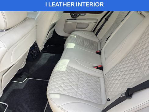 Used 2016 Jaguar XJ L Portfolio image 18