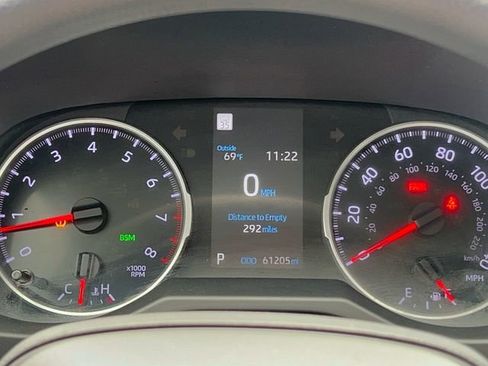 Used 2021 Toyota RAV4 XLE image 26