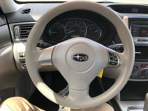 Used 2011 Subaru Forester 2.5X AWD/4WD image 21