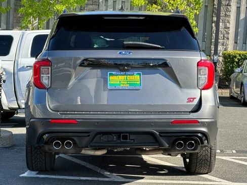 Used 2022 Ford Explorer ST w/ ST Street Pack AWD/4WD image 5