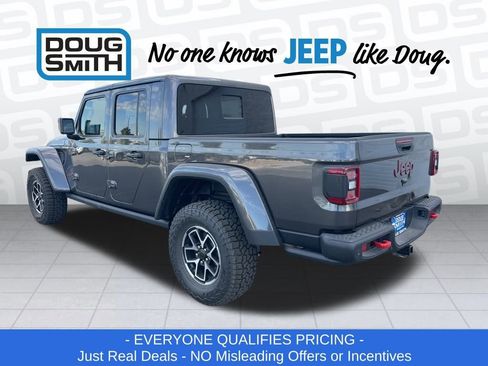 New 2025 Jeep Gladiator Rubicon image 31