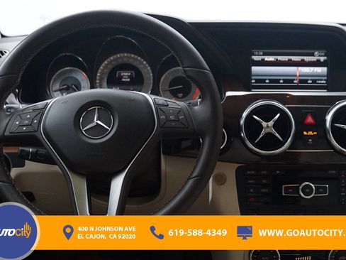 Used 2014 Mercedes-Benz GLK 250 BlueTEC 4MATIC image 5