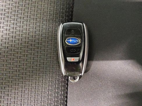 Used 2023 Subaru Outback Premium AWD/4WD image 32