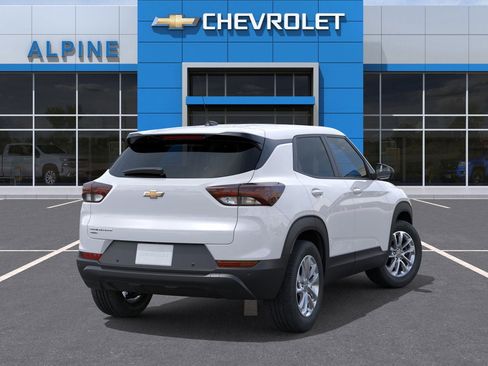 New 2026 Chevrolet TrailBlazer LS w/ LS Convenience Package AWD/4WD image 4