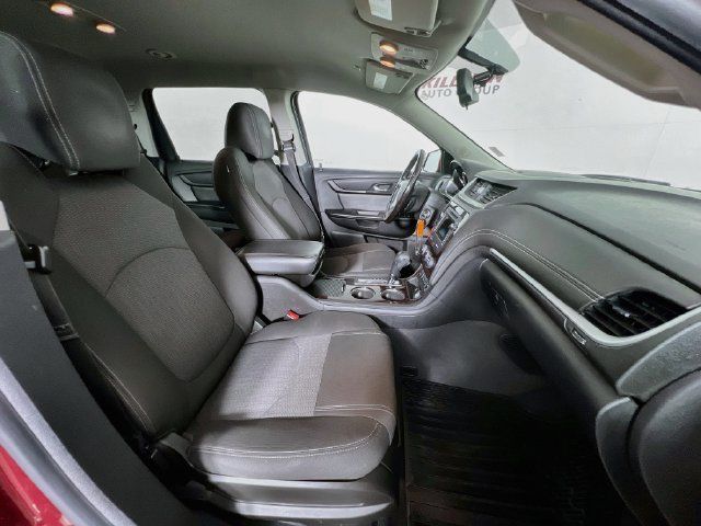 Used 2017 Chevrolet Traverse LT w/ Style and Technology Package FWD image 38