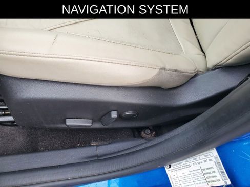 Used 2018 Ford Focus Titanium image 12