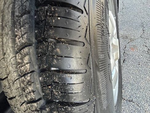 Used 2001 Honda CR-V EX image 22