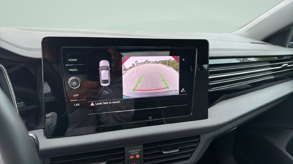 Certified 2025 Volkswagen Jetta Sport FWD image 14