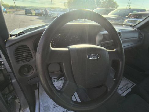 Used 2011 Ford Ranger XLT image 12