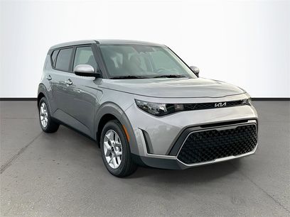 New 2025 Kia Soul LX w/ LX Technology Package