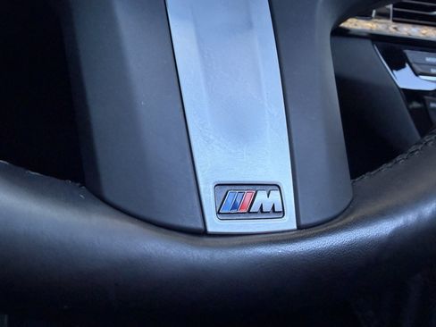 Used 2022 BMW 540i 540i w/ M Sport Package image 19