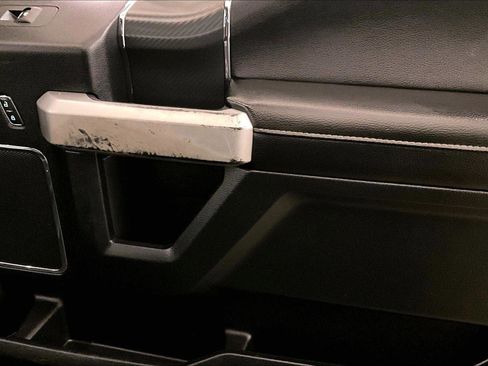 Used 2018 Ford F150 Lariat w/ Equipment Group 502A Luxury image 24