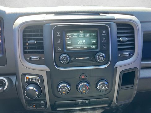 Used 2019 RAM 1500 Express w/ Express Value Package AWD/4WD image 15