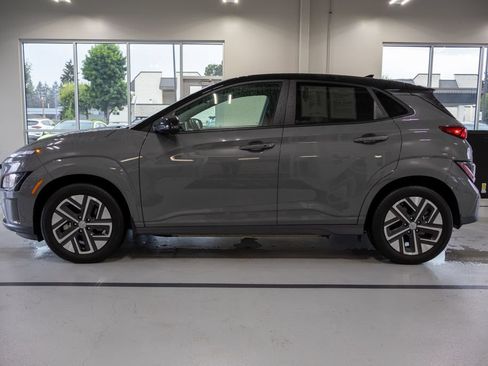 Used 2023 Hyundai Kona SE FWD image 10