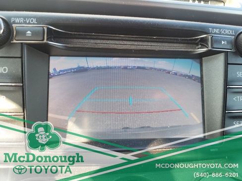 Used 2017 Toyota RAV4 LE image 5