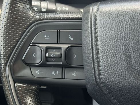 Used 2024 Toyota Tacoma SR5 AWD/4WD image 24