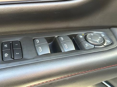 Used 2022 Chevrolet Tahoe RST AWD/4WD image 29