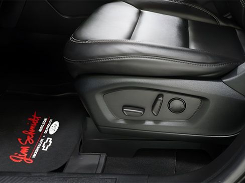 Used 2023 Ford Explorer XLT w/ Equipment Group 202A image 18