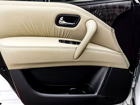 Used 2023 Nissan Armada Platinum w/ Captain's Chairs Package image 10