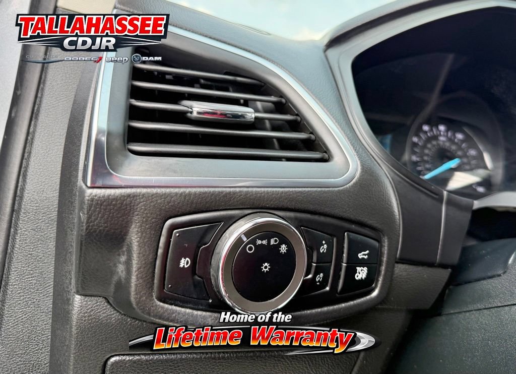 Used 2024 Ford Edge Titanium AWD/4WD image 39