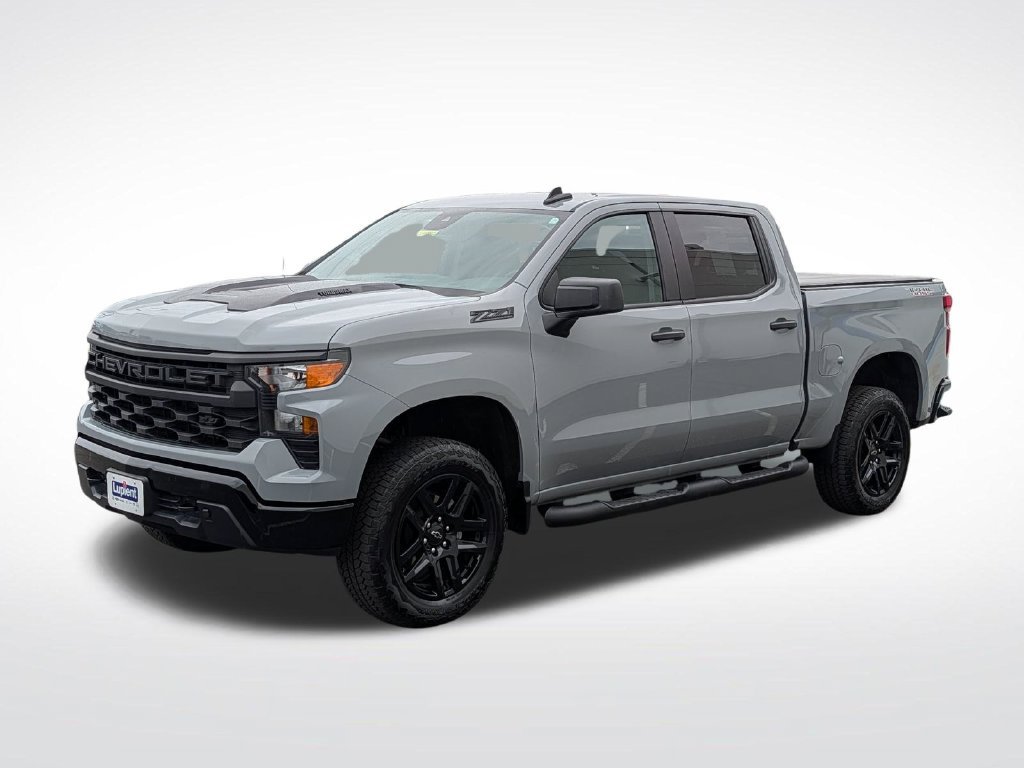 Used 2025 Chevrolet Silverado 1500 Custom Trail Boss w/ Turbomax Blackout Package AWD/4WD image 11