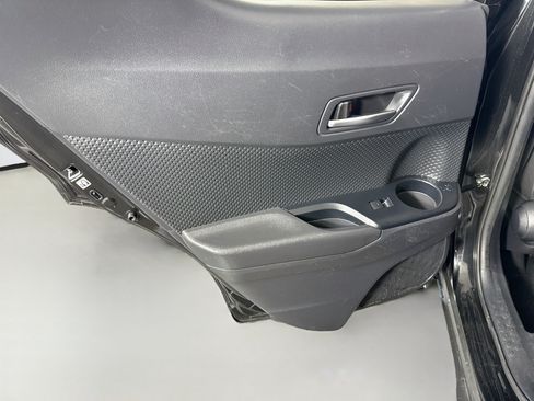 Used 2021 Toyota C-HR LE FWD image 25