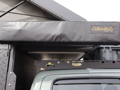 Used 2023 Toyota Tacoma TRD Off-Road w/ TRD Premium Off Road Package AWD/4WD image 31