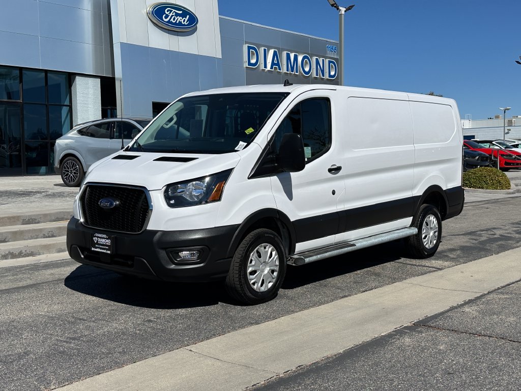 Used 2025 Ford Transit 250 Low Roof w/ Exterior Upgrade Package RWD image 2