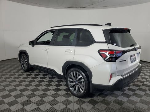 Used 2025 Subaru Forester Touring w/ Popular Package - Touring image 6