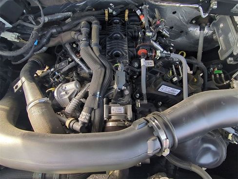 Used 2022 Ford Expedition XLT image 27